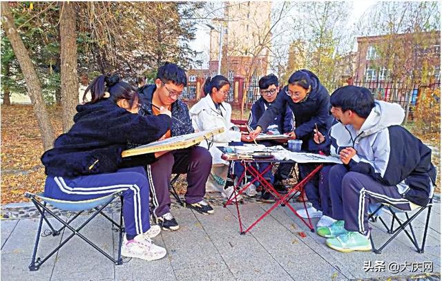 小学三年级下册美术教学总结（赣美版三年级下册美术教学总结）