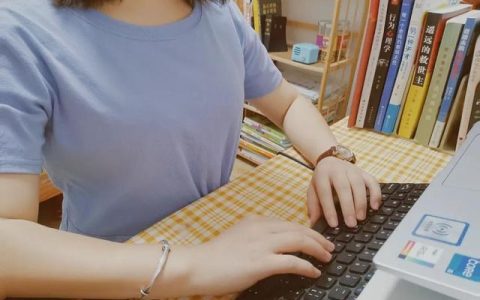 大专生自我鉴定500字左右（护理大专生自我鉴定500字）