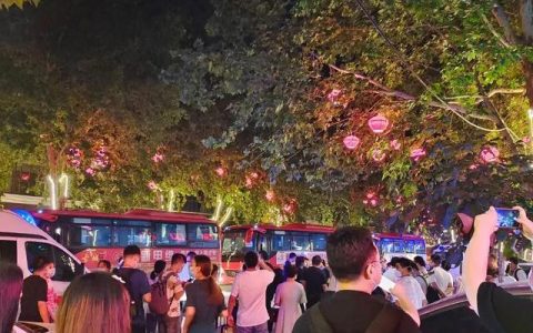 星光什么成语，星光什么成语叠词ABCC