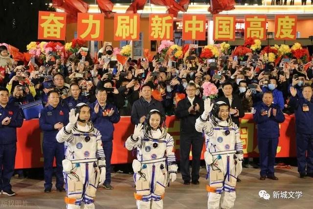 航天作文素材，航天作文素材摘抄！